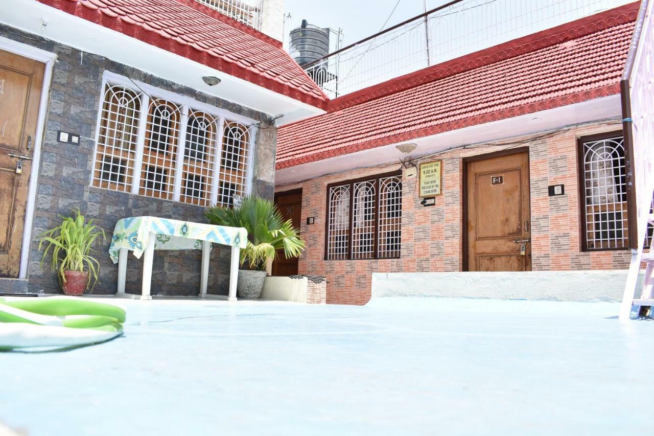 Ranjana Guesthouse Hampi Buitenkant foto