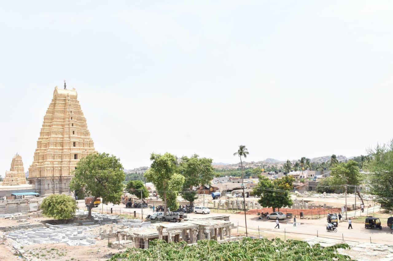 Ranjana Guesthouse Hampi Buitenkant foto